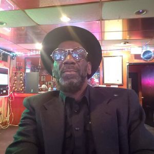 Meet your Posher, Andre